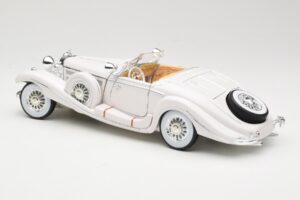 Mercedes 500K Special Roadster Weiss Premiere Edition Maisto 1:18 536055 Metall – Bild 7 von 8