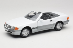 Mercedes 500 SL R129 Weiss Roadtough 1:18 92048 Metall