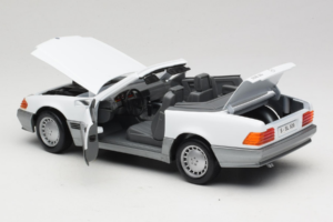 Mercedes 500 SL R129 Weiss Roadtough 1:18 92048 Metall – Bild 5 von 8