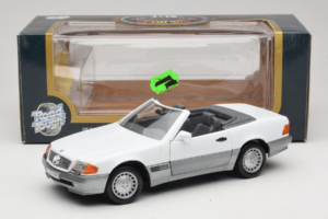 Mercedes 500 SL R129 Weiss Roadtough 1:18 92048 Metall – Bild 8 von 8