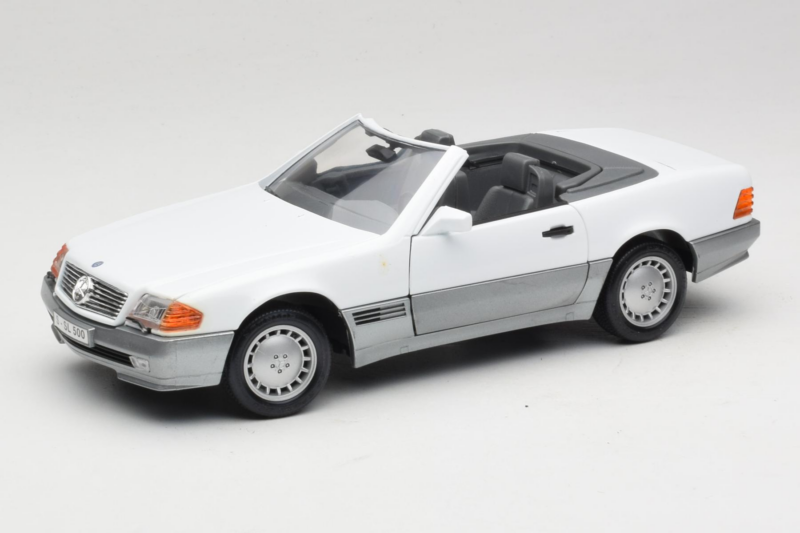 Mercedes 500 SL R129 Weiss Roadtough 1:18 92048 Metall