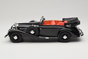Mercedes 540K Cabriolet Schwarz Cult Models 1:18 CML184-1 Metall – Bild 3 von 6