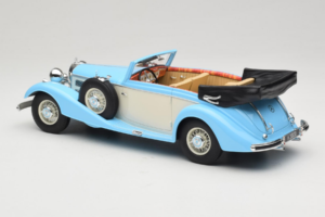 Mercedes 540K Cabriolet Blau Weiss Cult Models 1:18 CML184-2 Metall – Bild 5 von 6
