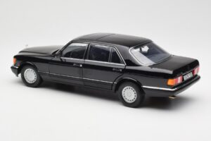 Mercedes 560 SEL W126 Schwarz Händler Edition Norev 1:18 B66040599 Metall – Bild 7 von 8