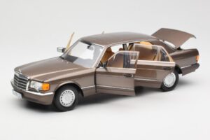 Mercedes 560 SEL W126 Impala Braun Händler Edition Norev 1:18 B66040646 Metall – Bild 2 von 8