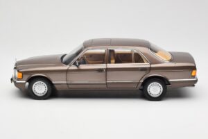 Mercedes 560 SEL W126 Impala Braun Händler Edition Norev 1:18 B66040646 Metall – Bild 4 von 8