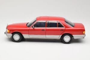Mercedes 560 SEL W126 Rot Norev 1:18 183463 Metall – Bild 4 von 8