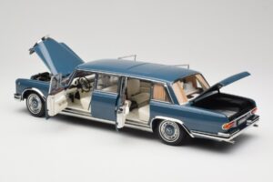Mercedes 600 Pullman W100 Blau NZG 1:18 B66040707 Metall – Bild 5 von 8