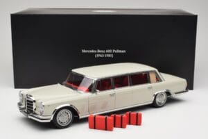 Mercedes 600 Pullman W100 Hellgrau NZG 1:18 B66040708 Metall – Bild 8 von 8