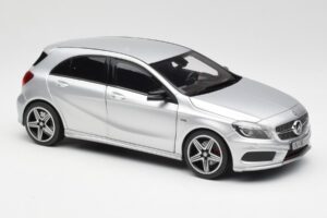 Mercedes A-Class W176 Polar Silber Norev 1:18 B66960139 Metall – Bild 6 von 8