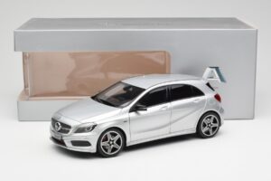 Mercedes A-Class W176 Polar Silber Norev 1:18 B66960139 Metall – Bild 8 von 8