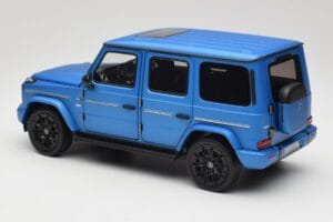 Mercedes AMG G 63 L W465 Blau Norev 1:18 B66960664 Metall – Bild 5 von 6