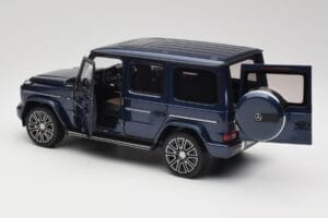 Mercedes AMG G 63 L W465 Dunkelblau Norev 1:18 B66960663 Metall – Bild 5 von 8