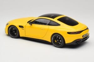 Mercedes AMG GT 43 C192 Turbo Sun Yellow NZG 1:18 B66960587 Metall – Bild 7 von 8