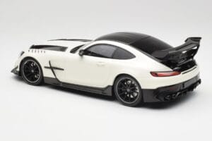 Mercedes AMG GT C190 Black Series Designo Diamond Weiss Metallic Minichamps 1:18 155032022 Metall – Bild 5 von 6