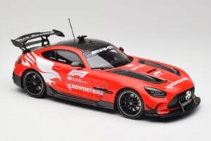 Mercedes AMG GT Black Series F1 Safety Car 2022 Minichamps 1:18 153032093 Metall – Bild 4 von 6