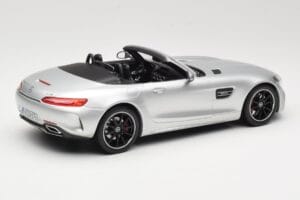 Mercedes AMG GT C Roadster R190 Silber Norev 1:18 183453 Metall – Bild 2 von 6