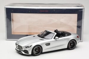 Mercedes AMG GT C Roadster R190 Silber Norev 1:18 183453 Metall – Bild 6 von 6