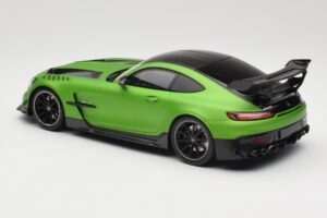 Mercedes AMG GT C190 Black Series Green Hell Magno Minichamps 1:18 155032020 Metall – Bild 5 von 6
