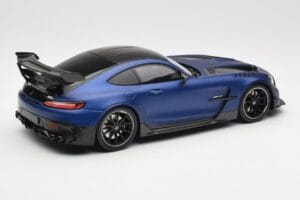 Mercedes AMG GT C190 Black Series Spectral Blue Magno Minichamps 1:18 155032021 Metall – Bild 2 von 6