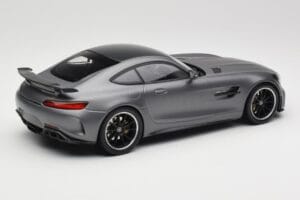 Mercedes AMG GT R C190 Matt Grau Metallic Minichamps 1:18 155036026 Metall – Bild 2 von 6