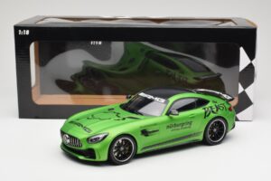 Mercedes AMG GT R C190 Ringtaxi Minichamps 1:18 155036091 Metall – Bild 6 von 6