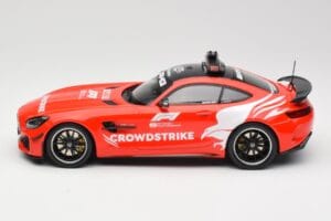 Mercedes AMG GT R C190 Safety Car F1 2021 Minichamps 1:18 155036095 Metall – Bild 3 von 6