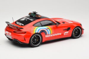 Mercedes AMG GT R C190 Safety Car F1 Mugello GP 2020 Minichamps 1:18 155036094 Metall – Bild 2 von 6