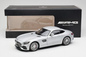 Mercedes AMG GT S C190 Designo Iridium Silber Magno Norev 1:18 B66960485 Metall – Bild 8 von 8