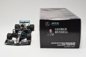 Mercedes AMG Petronas W11 #63 G. Russell Sakhir GP 2020 Minichamps 1:18 110201663 Metall – Bild 6 von 6
