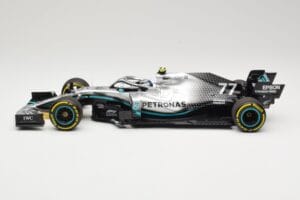 Mercedes AMG Petronas Motorsport W10 #77 V. Bottas 2nd Place Chinese GP 2019 Minichamps 1:18 110190377 Metall – Bild 3 von 6