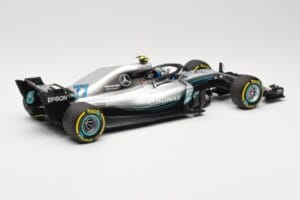 Mercedes AMG Petronas W09 #77 V. Bottas F1 2018 Minichamps 1:18 110180077 Metall – Bild 2 von 6