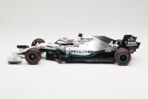 Mercedes AMG Petronas W10 #44 L. Hamilton Winner German GP 2019 Minichamps 1:18 110191144 Metall – Bild 3 von 6