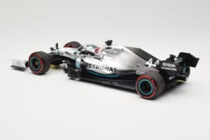Mercedes AMG Petronas W10 #44 L. Hamilton Winner German GP 2019 Minichamps 1:18 110191144 Metall – Bild 5 von 6