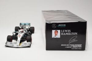 Mercedes AMG Petronas W10 #44 L. Hamilton Winner German GP 2019 Minichamps 1:18 110191144 Metall – Bild 6 von 6