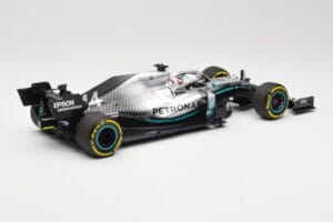 Mercedes AMG Petronas W10 #44 L. Hamilton F1 World Champion 2019 Minichamps 1:18 110190044 Metall – Bild 2 von 6