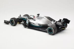 Mercedes AMG Petronas W10 EQ Power+ #44 L. Hamilton USA GP F1 World Champion 2019 Minichamps 1:18 110191844 Metall – Bild 6 von 7