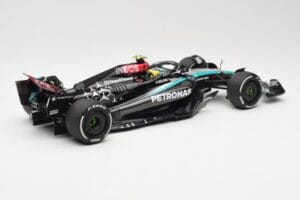 Mercedes AMG Petronas W15 E Performance #44 L. Hamilton 2024 Minichamps 1:18 110240144 Metall – Bild 2 von 6