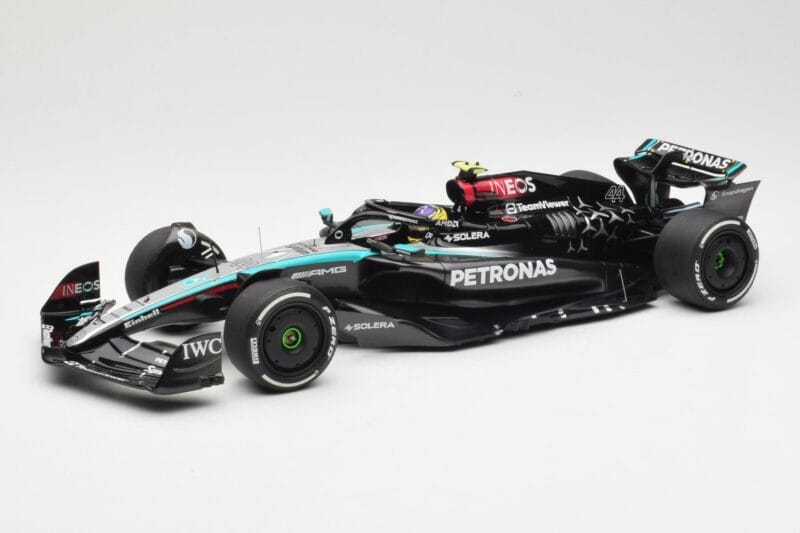 Mercedes AMG Petronas W15 E Performance #44 L. Hamilton 2024 Minichamps 1:18 110240144 Metall