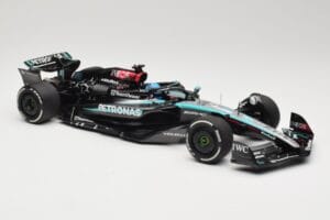 Mercedes AMG Petronas W15 E Performance #63 G. Russell Winner Austrian GP 2024 Minichamps 1:18 110241163 Metall – Bild 4 von 6
