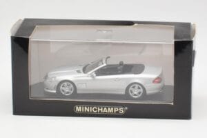 Mercedes AMG SL63 R230 Silber Wheels Type 2 Minichamps 1:43 SL63001 Metall – Bild 4 von 4