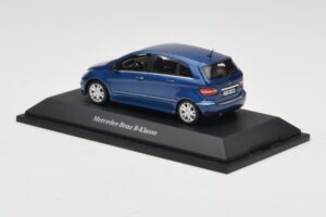 Mercedes B-Class W245 Lotus Blue Metallic Minichamps 1:43 B66962407 Metall – Bild 3 von 4