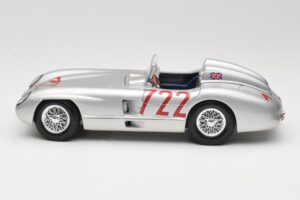 Mercedes 300 SLR W196S #722 S. Moss / D. Jenkinson Mille Miglia Winner 1955 Maisto 1:18 536887 Metall – Bild 4 von 8