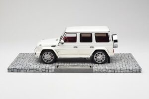 Mercedes Brabus B63 620 Widestar Pearl White Minichamps 1:18 107032201 Metall – Bild 3 von 6