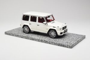 Mercedes Brabus B63 620 Widestar Pearl White Minichamps 1:18 107032201 Metall – Bild 4 von 6