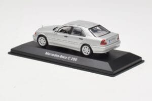 Mercedes C 200 W202 Iridium Silver Minichamps 1:43 B66040488 Metall – Bild 3 von 4