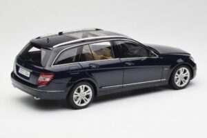 Mercedes C-Class S204 T-Modell Tanzanite Blau AUTOart 1:18 B66962352 Metall – Bild 3 von 8