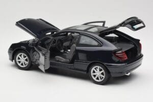 Mercedes C-Class Sports Coupe CL203 Blau Maisto 1:18 B66962124 Metall – Bild 5 von 8
