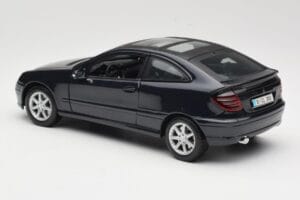 Mercedes C-Class Sports Coupe CL203 Blau Maisto 1:18 B66962124 Metall – Bild 7 von 8