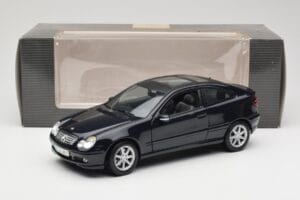 Mercedes C-Class Sports Coupe CL203 Blau Maisto 1:18 B66962124 Metall – Bild 8 von 8